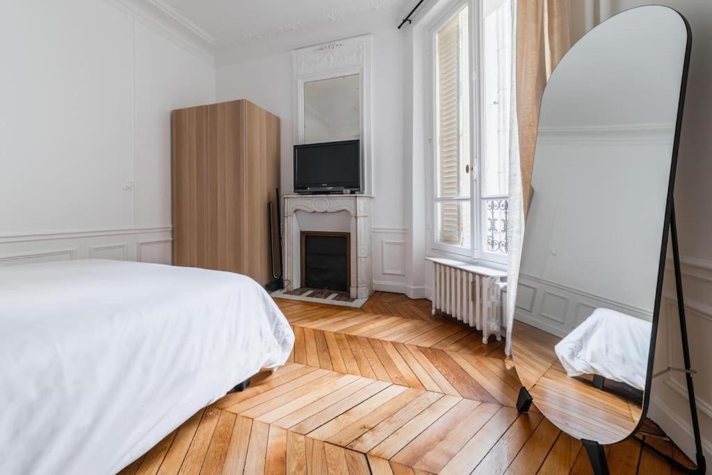 Haussmannian Apartment, Near Champs-Elysees Paříž Exteriér fotografie